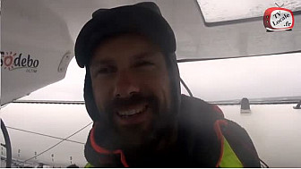 Thomas Coville sur SODEBO passe un petit message de Noël avant son arrivée dans la nuit @Sodebo_Voile #VG2016 #TDMSodebo