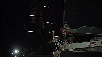 Route du Rhum 2018: Arrivée des 2 Ultimes Idec Sport et Macif avec la victoire incroyable de Francis JOYON sur Idec Sport 